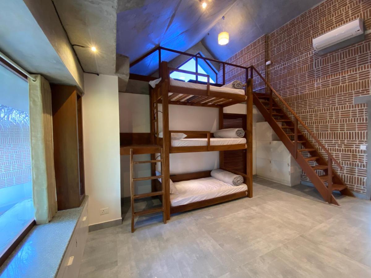 Ostel In Hostel ปอนดิเชอรี ภายนอก รูปภาพ