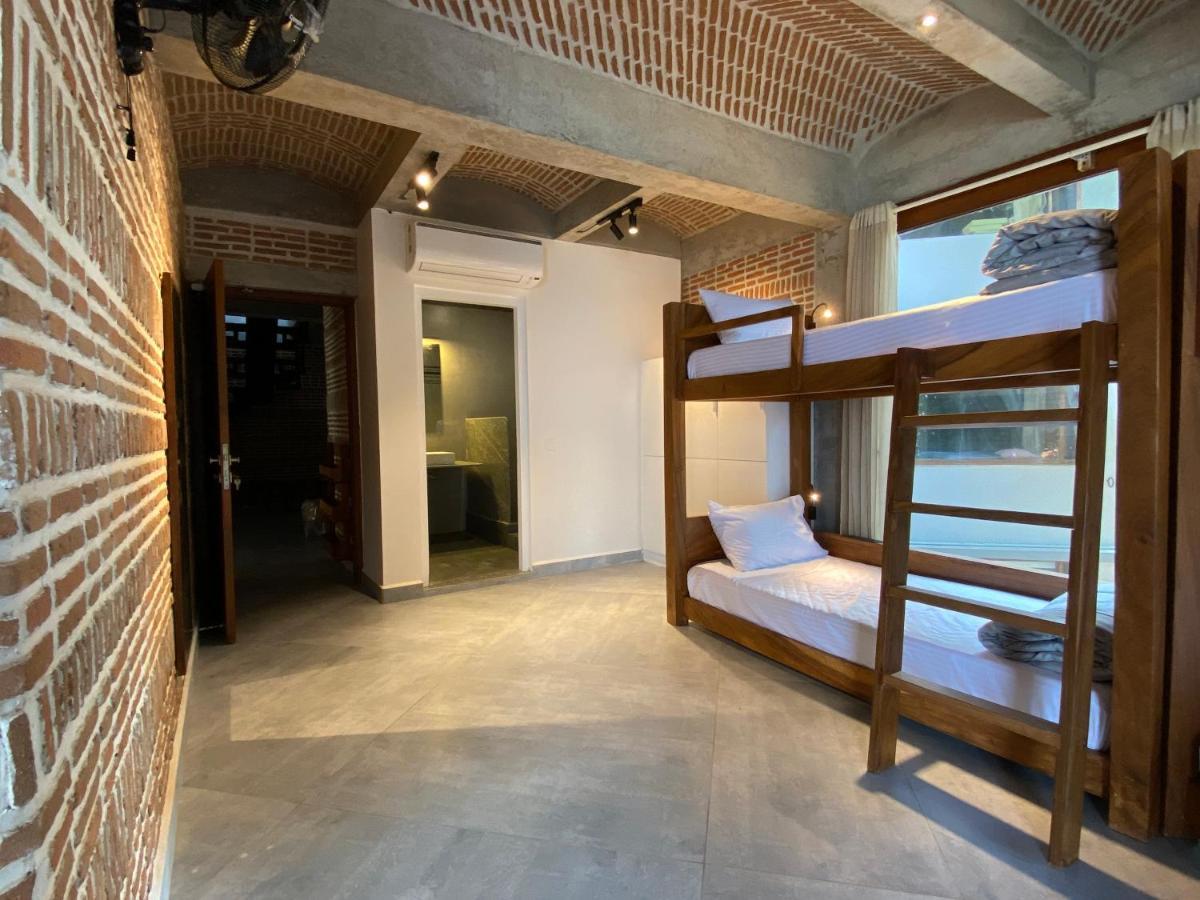 Ostel In Hostel ปอนดิเชอรี ภายนอก รูปภาพ