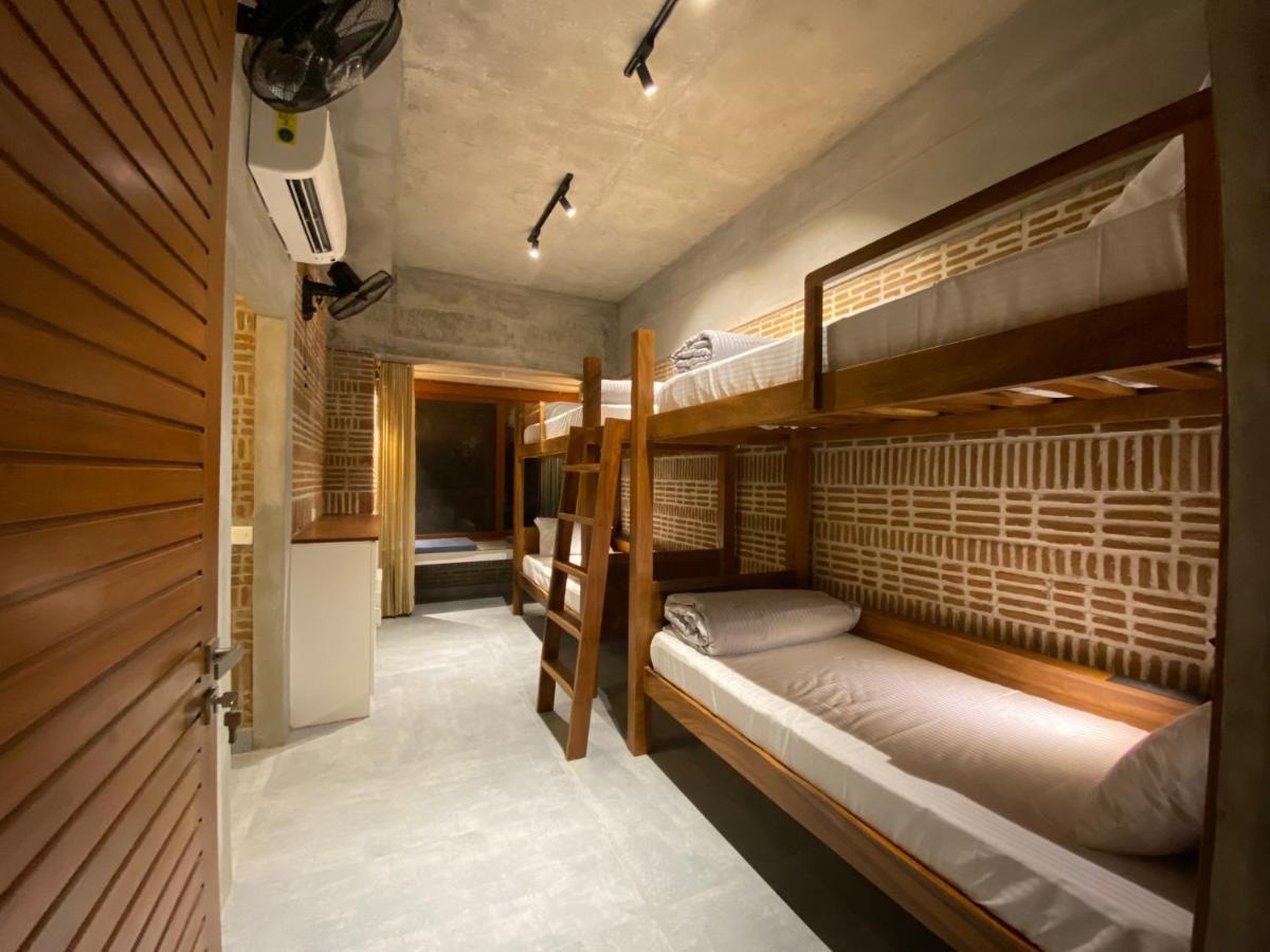 Ostel In Hostel ปอนดิเชอรี ภายนอก รูปภาพ